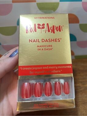 Red Aspen Nail Dashes Press-On Nails - Red Shimmer - ARCIE IS MERRY